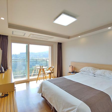 Jeju Lavender Hotel Sogüpcho Exteriér fotografie