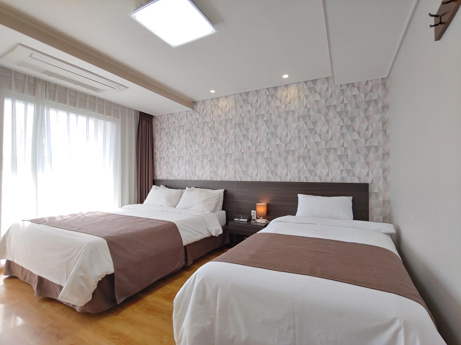 Jeju Lavender Hotel Sogüpcho Exteriér fotografie