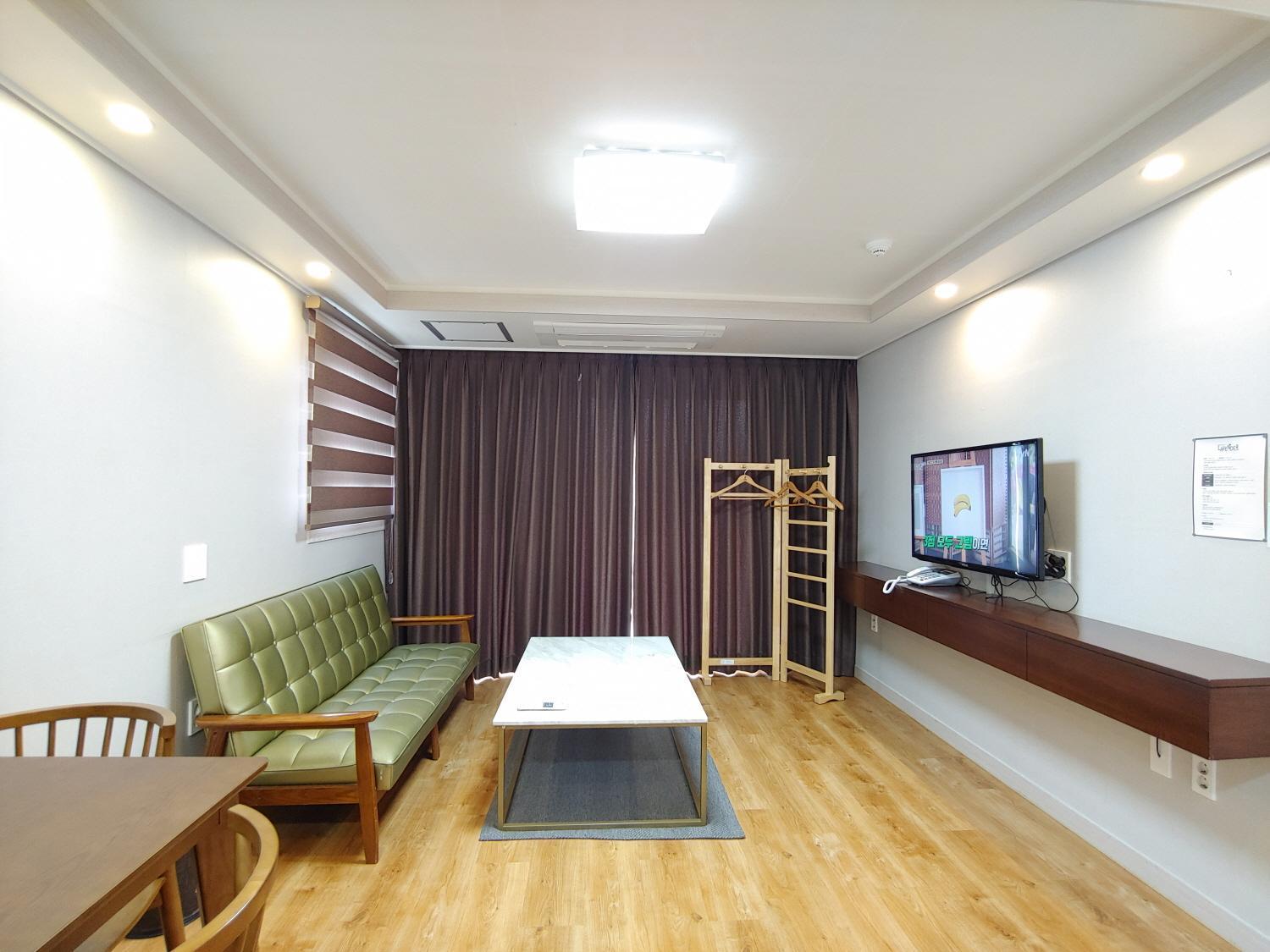 Jeju Lavender Hotel Sogüpcho Exteriér fotografie