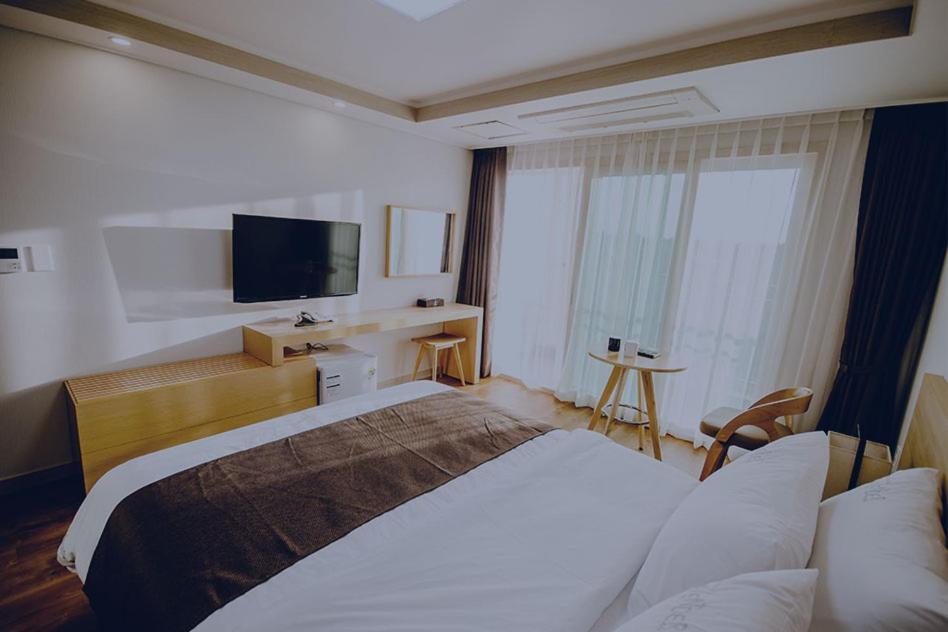 Jeju Lavender Hotel Sogüpcho Exteriér fotografie